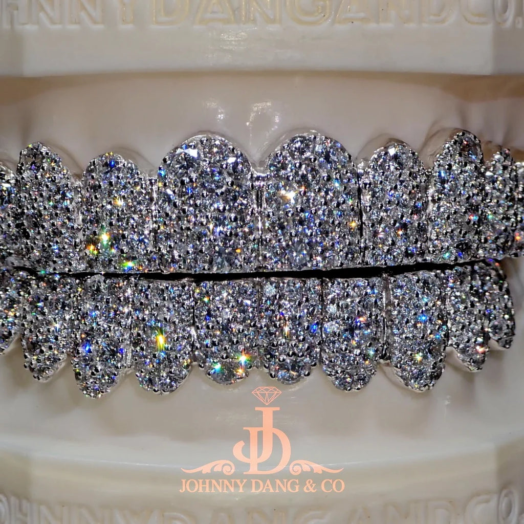 JDWR-2026-29 Flawless Mosaic Set Grillz White Gold (Pull Out)