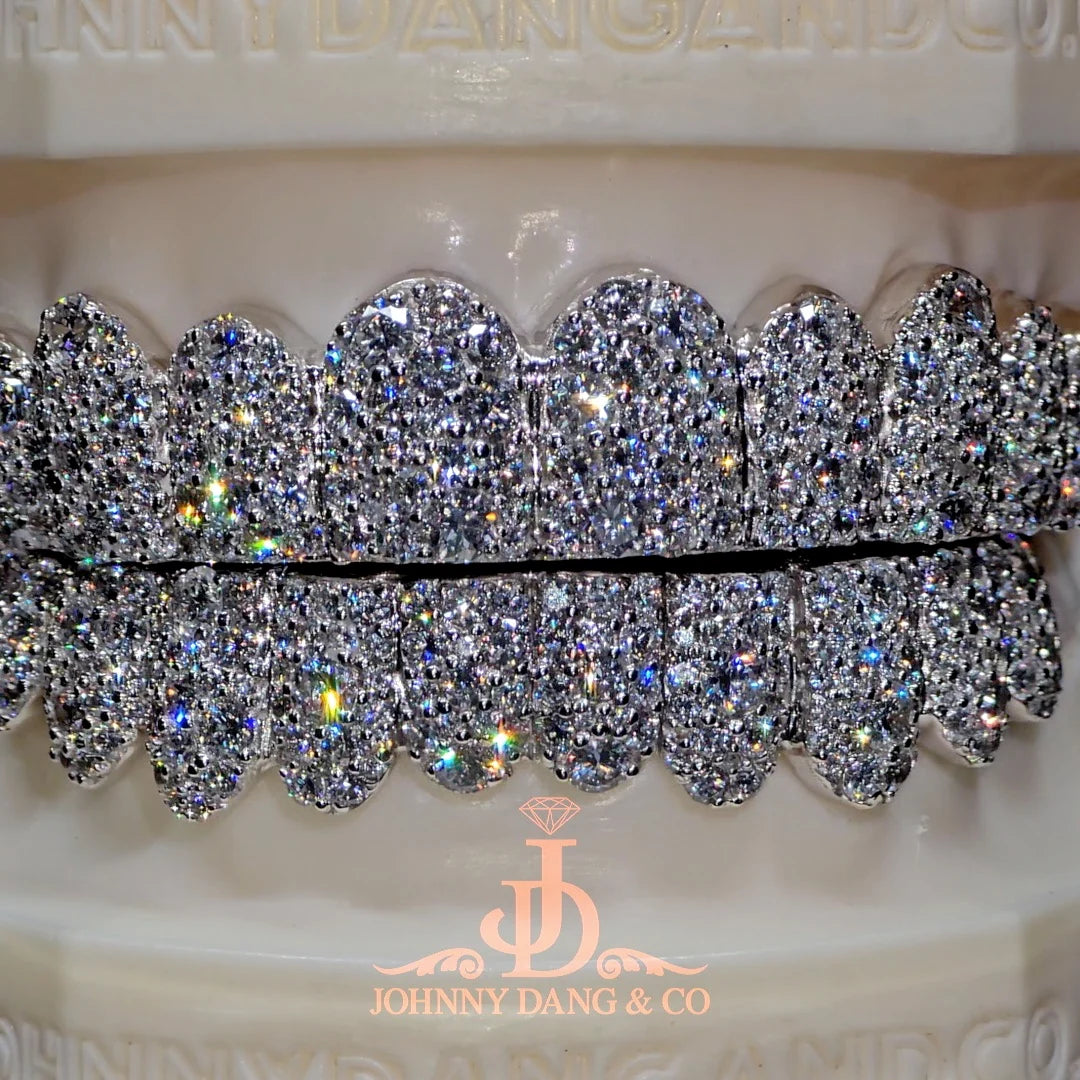 JDWR-2026-29 Flawless Mosaic Set Grillz White Gold (Pull Out)