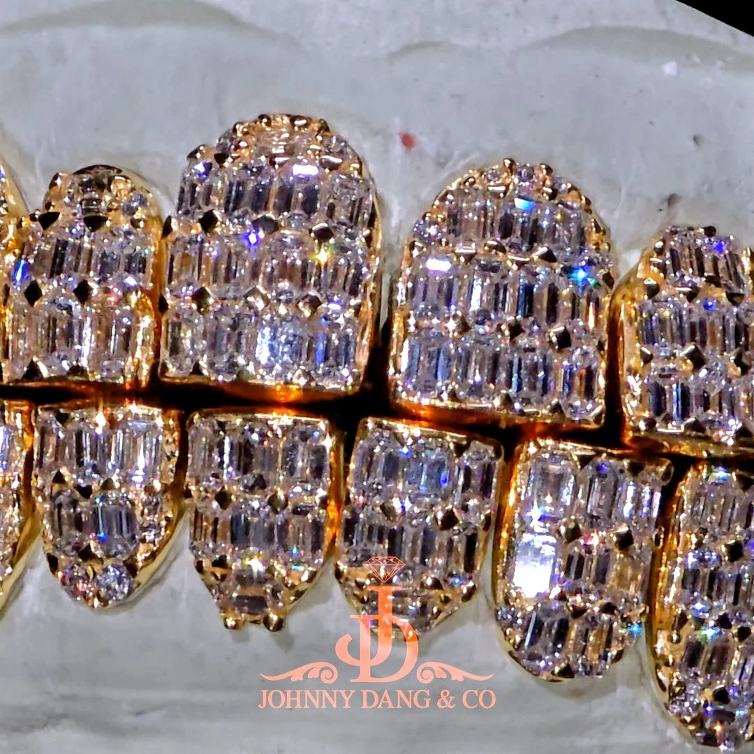 JDWR-2026-27 Flawless Emerald Prong Set Grillz Yellow Gold (Perms)