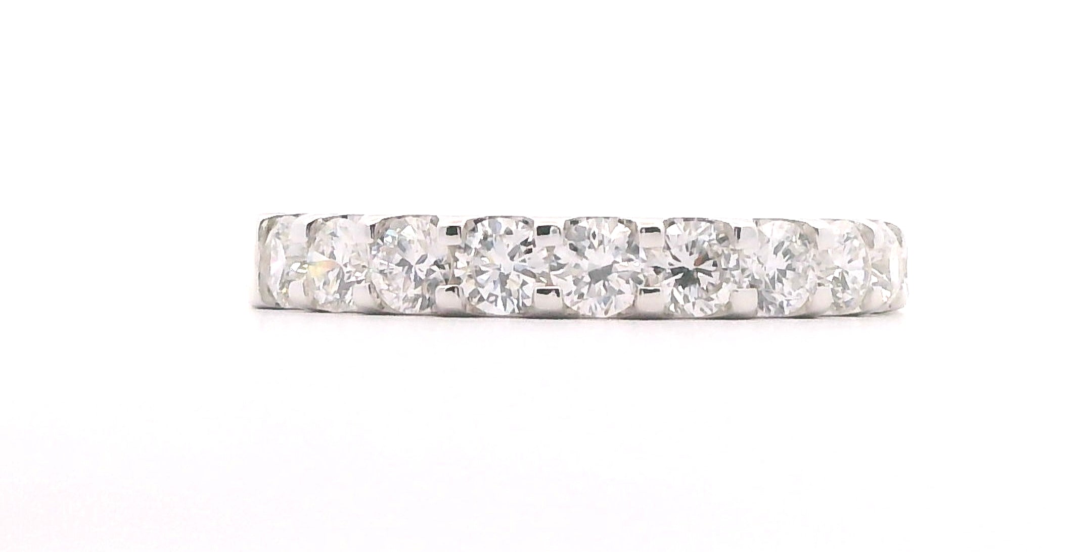 14K Lab Diamond Ladies Band 1.00cts