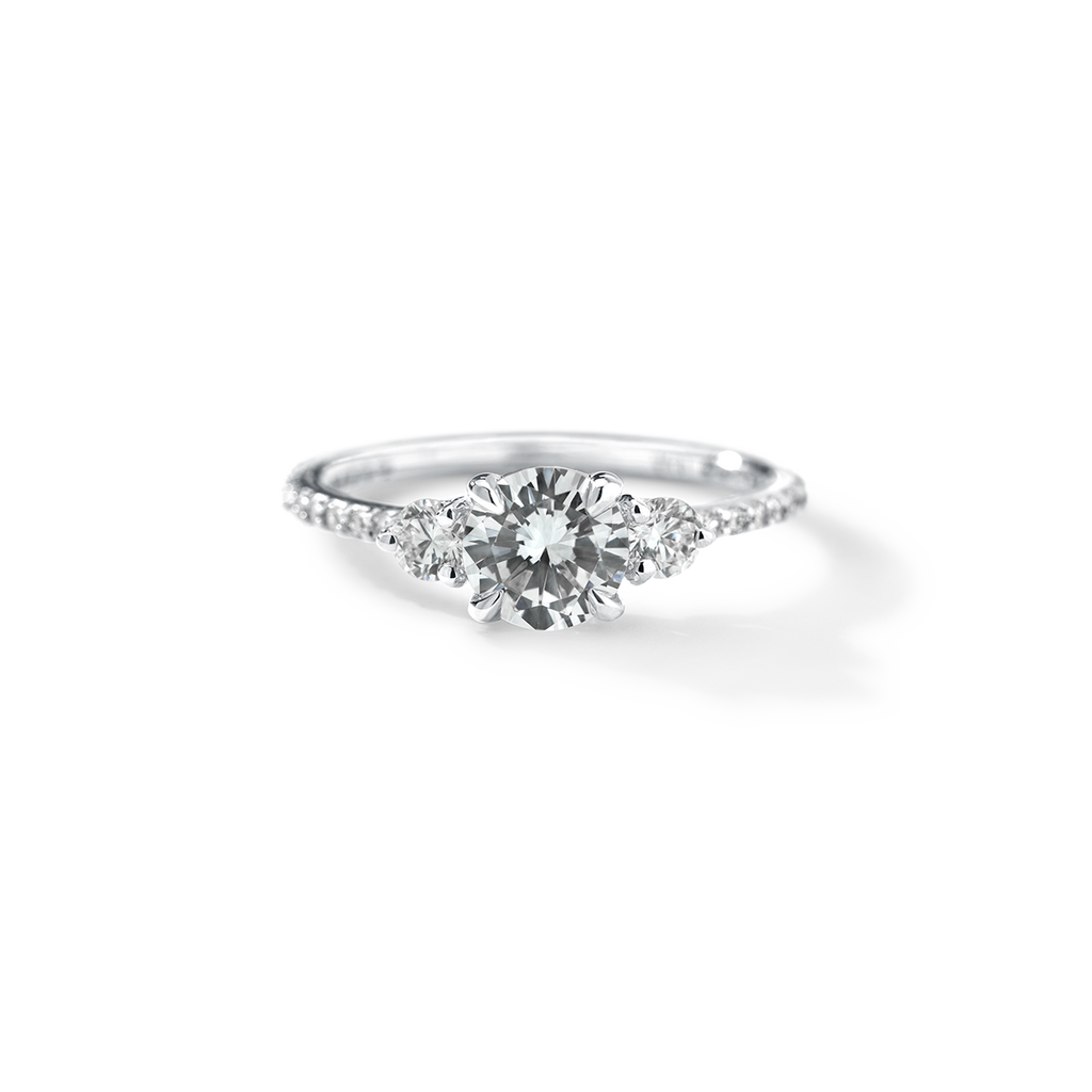Cultivated Lab 3 Diamond Pave