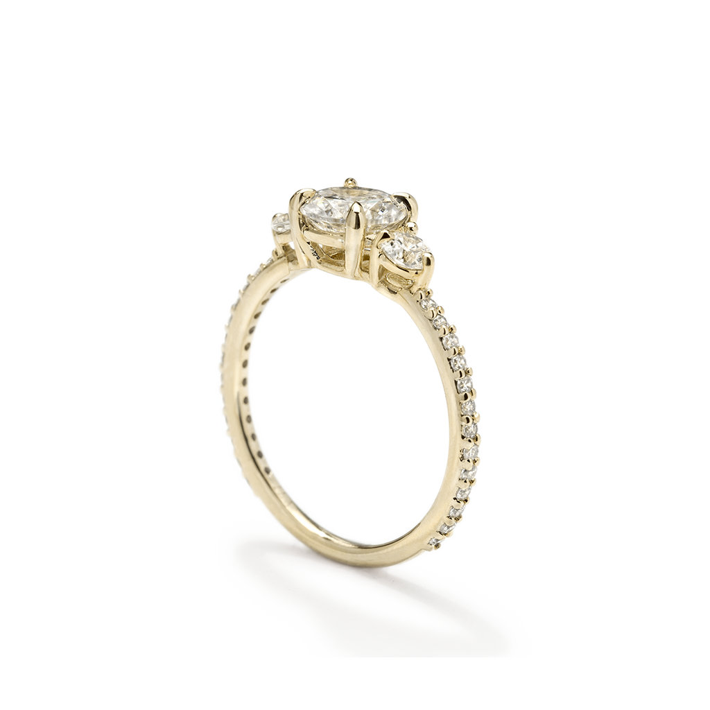 3 Diamond Pave