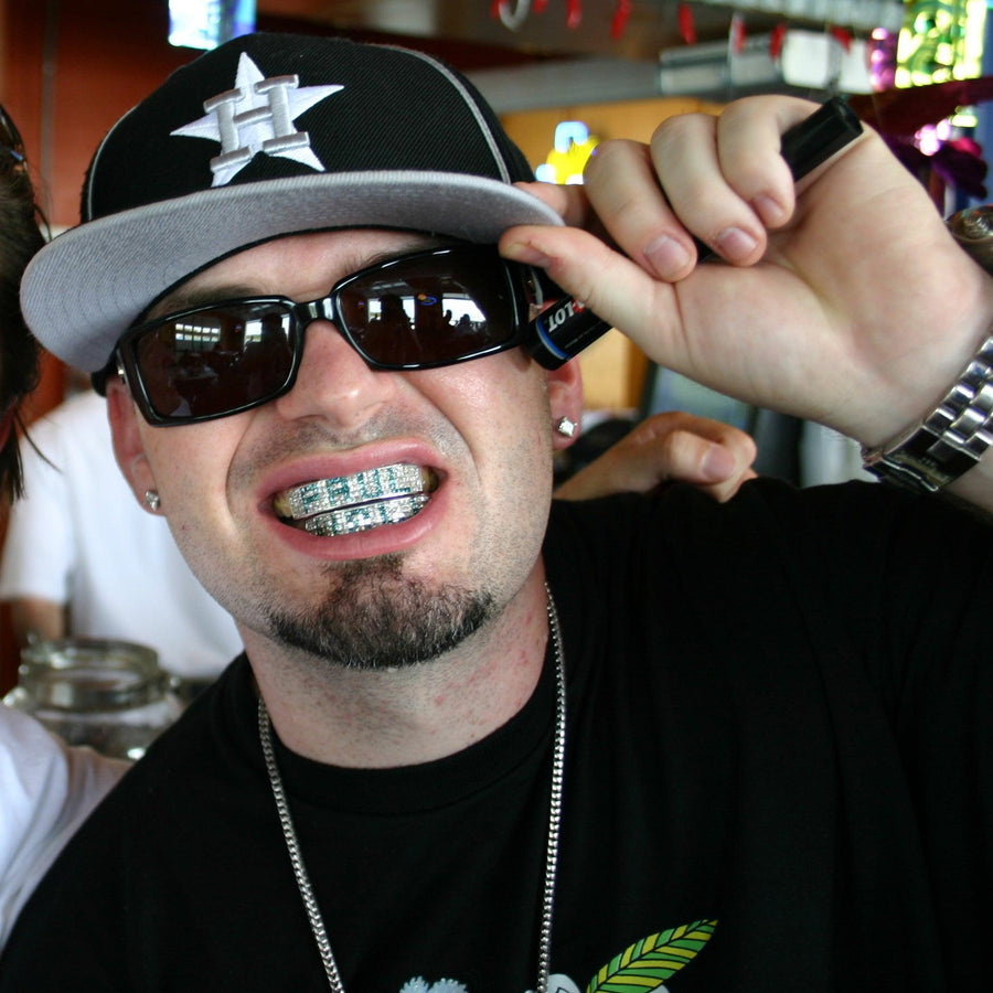 S2106 PAULWALL CUSTOM NAME GRILL - Johnny Dang & Co