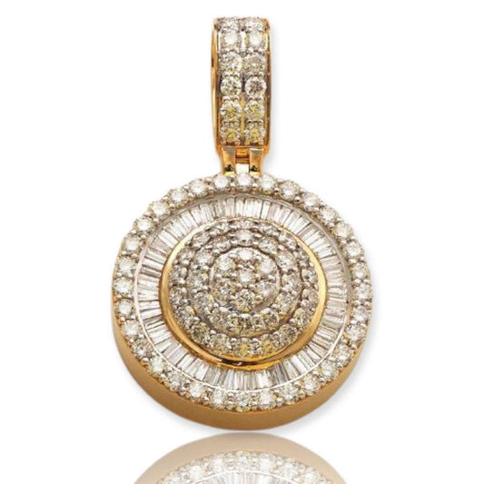 10KY 3.50CTW ROUND CLUSTER MEDALLION WITH BAGUETTE - Johnny Dang & Co